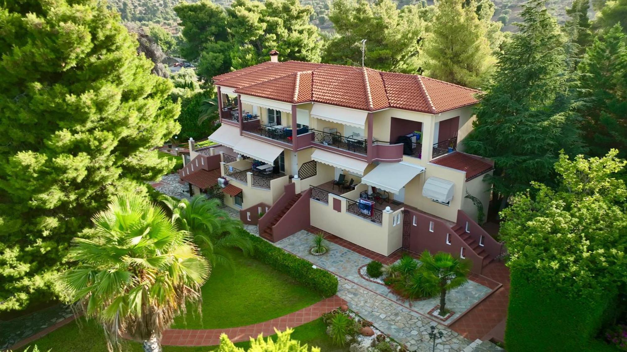 Agrili Apartments & Rooms Elia Nikitis Eksteriør billede
